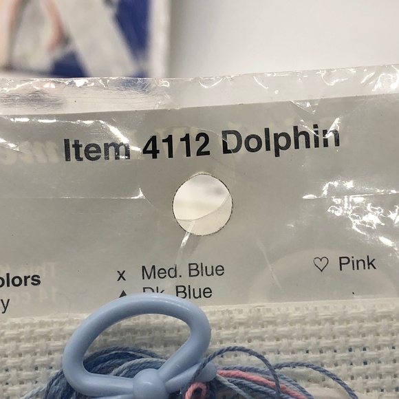 Bundle of 7 CHRISTMAS Cross-Stitch Holiday Poinsettia Dolphin & Santa Kits - Picture 13 of 17